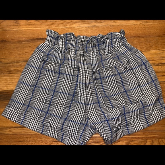 American Eagle High Rise Soft Shorts - Picture 2 of 2